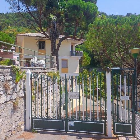 Forti Genova-Free Parking Castellaccio Apartment Extérieur photo